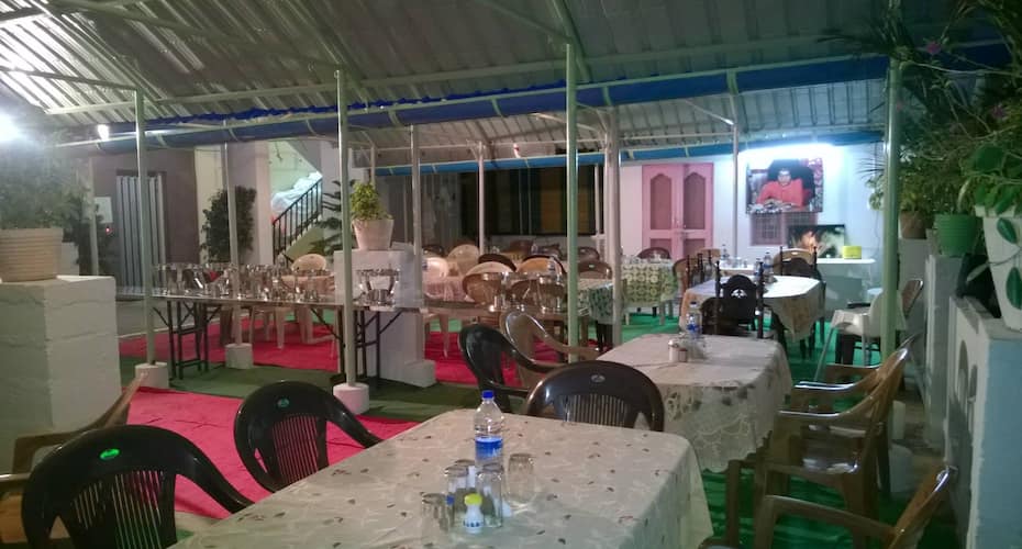 Hotel Sai Brundavan, Puttaparthi 4